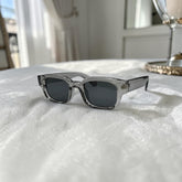 Rectangulaire Gris Fumé – Lunettes Unisexe 2026