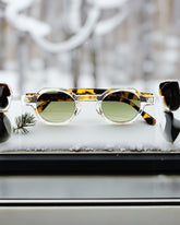 Monture transparente & branches écaille, verres verts dégradés