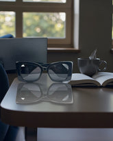 YSL Signature Black & Doré