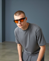 Orange Block – Look futuriste
