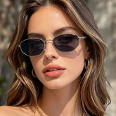 Noir Silver Signature UV400 – Lunettes Femme