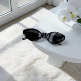 Lunettes Unisexe Noir UV400 – Forme Cat Eye Aiguisée