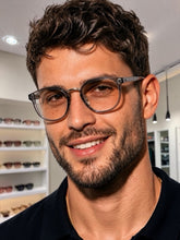 Nolan Frame — Gris Foncé Transparent — Homme
