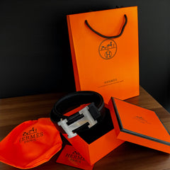 Ceinture femme Hermès – Cuir noir & boucle H argentée – Coffret de luxe