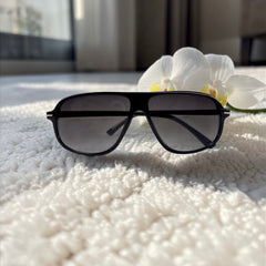Lunette noire – effet noir dégradé