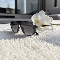 Lunette noire – effet noir dégradé