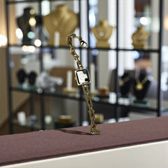 Montre Dorée Femme – Cadran Bleu