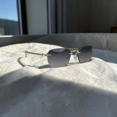 Lunettes de Soleil Femme Raffinées | Verres Bleu-Vert | Branches Fines