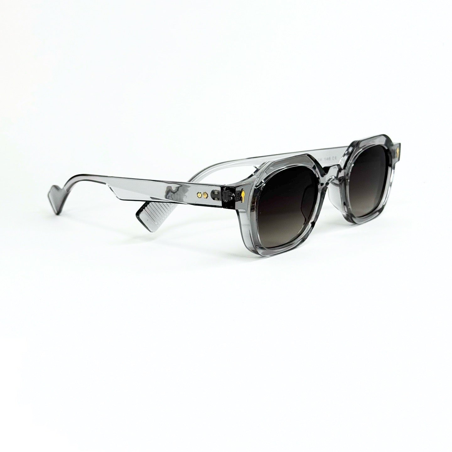 🕶 Lunettes solaires – Monture transparente, style affirmé