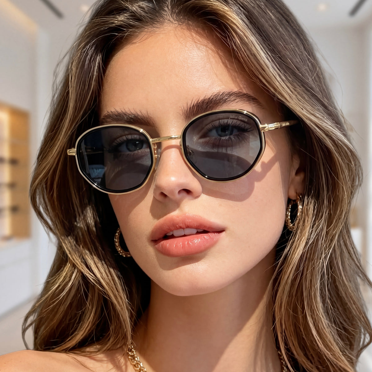 Velvet Noir UV400 – Lunettes Femme