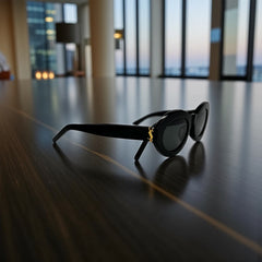 Lunettes de Soleil Femme – Saint Laurent Oval Black & Gold