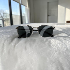 Lunettes “Atlas” - Rectangulaires Noir & Or Luxe