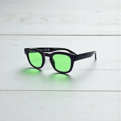 Lunettes noires – Verres verts