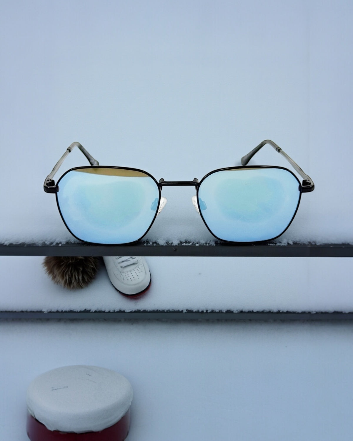 Monture noire & verres miroir bleus polarisés