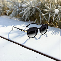 Lunettes rondes noires – Verres dégradés gris