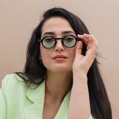 Collection géométrique – Lunettes ovales au design audacieux et coloré
