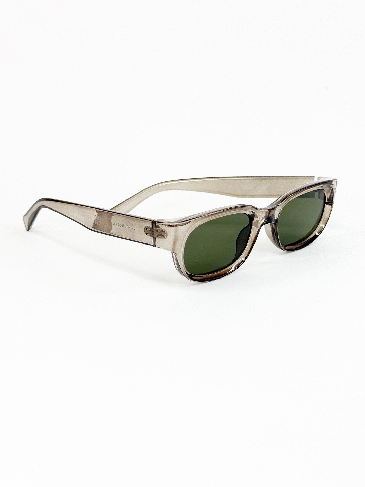 Collection solaire rétro – Monture épaisse et look vintage affirmé