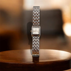 Montre Femme Argentée – Style Raffiné