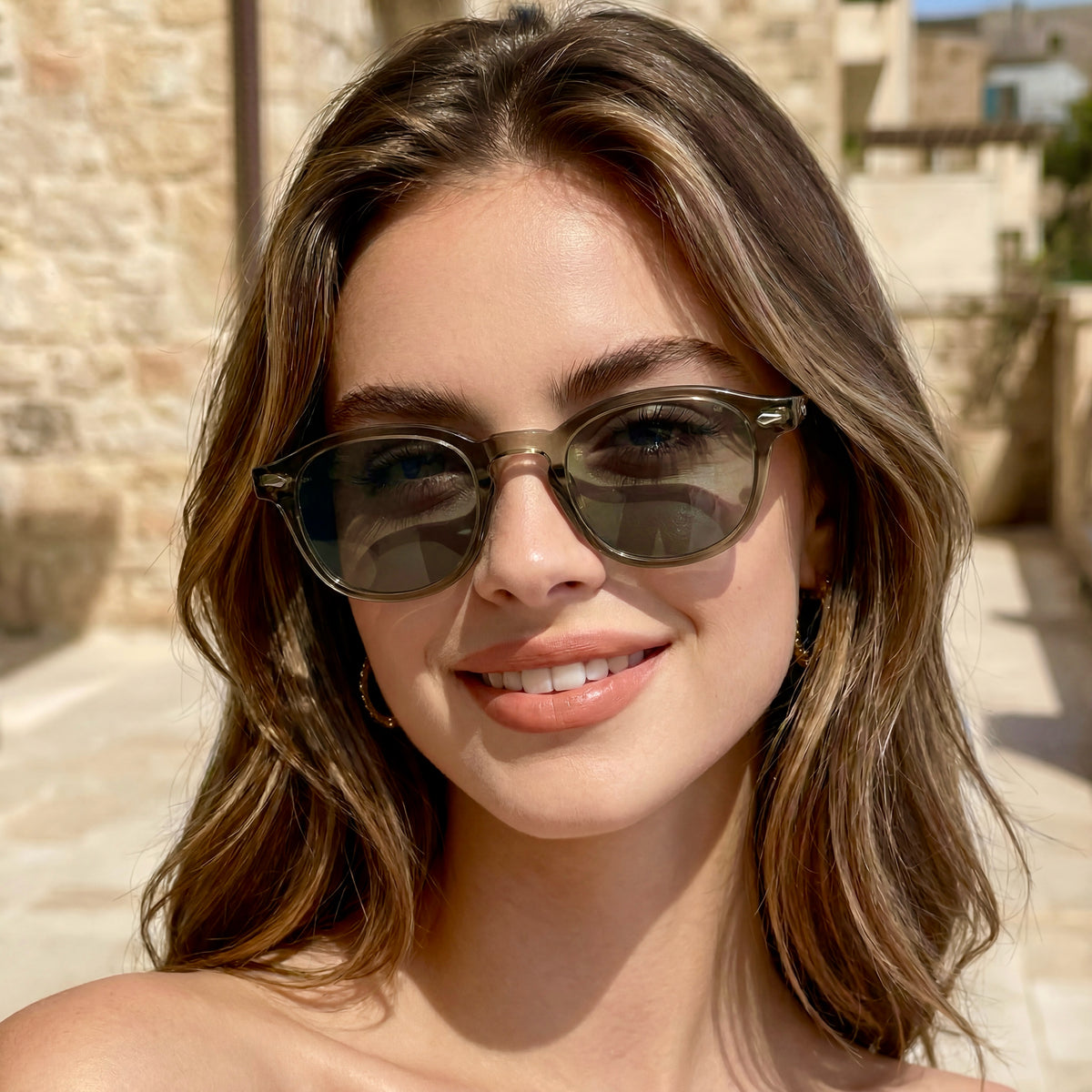 Lunettes Femme Photochromiques Carrées – Olive Smoke Tortoise Edition
