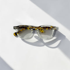 Lunettes Femme Photochromiques – Crystal Tortoise Chic