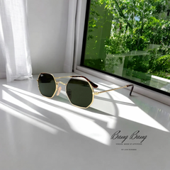 Ray-Ban RB3556N 001 – Lunettes de soleil Octogonales Gold & G-15