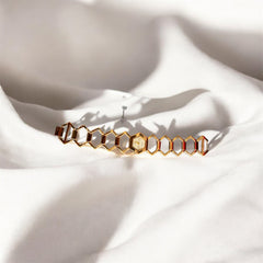 Montre Femme Dorée Design Géométrique | Luxe