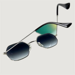 Lunettes solaires homme monture argentée – Verres gris dégradés