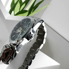 Omega Seamaster Skeleton – L’élégance mécanique en mouvement