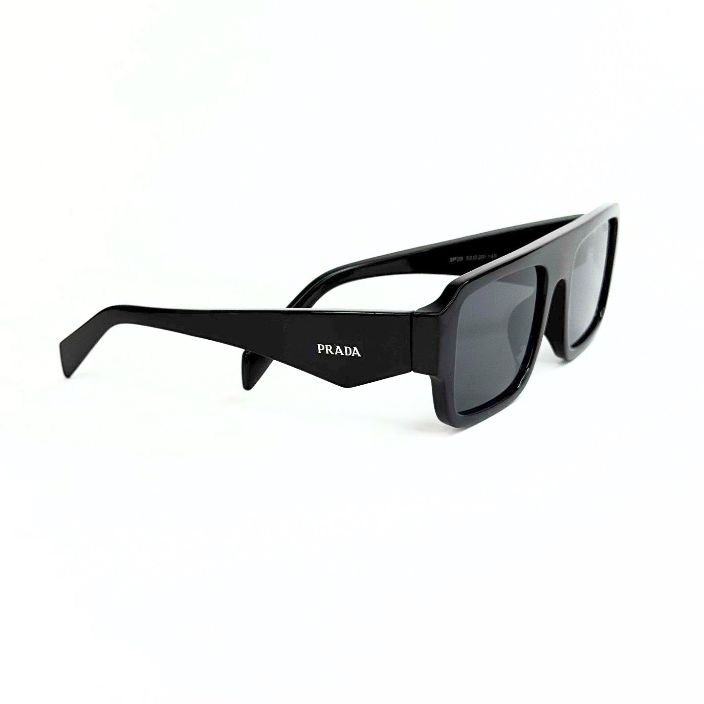Lunettes Solaires Tendance – Style Carré Moderne