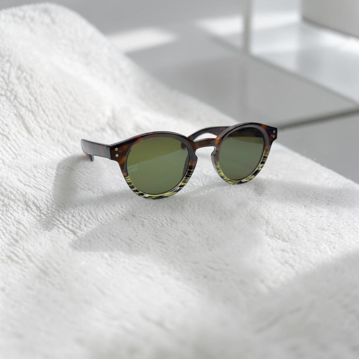 Olive Aura – Lunettes Unisexe 2026