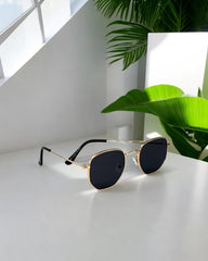 Golden Square ✨ — L’élégance géométrique