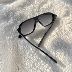 Lunette noire – effet noir dégradé
