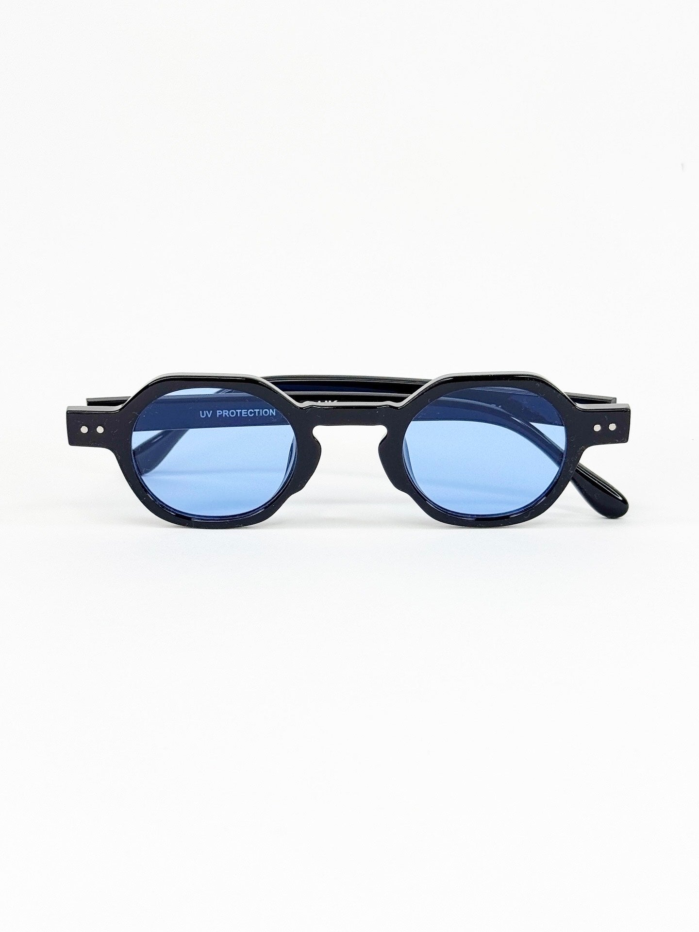 Collection géométrique – Lunettes ovales au design audacieux et coloré