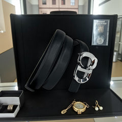 Ceinture femme Dior – Cuir noir & boucle CD argentée – Coffret de luxe