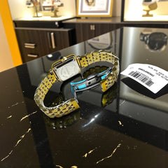 Montre Pandora Dorée – Cadran Carré à Chiffres Romains