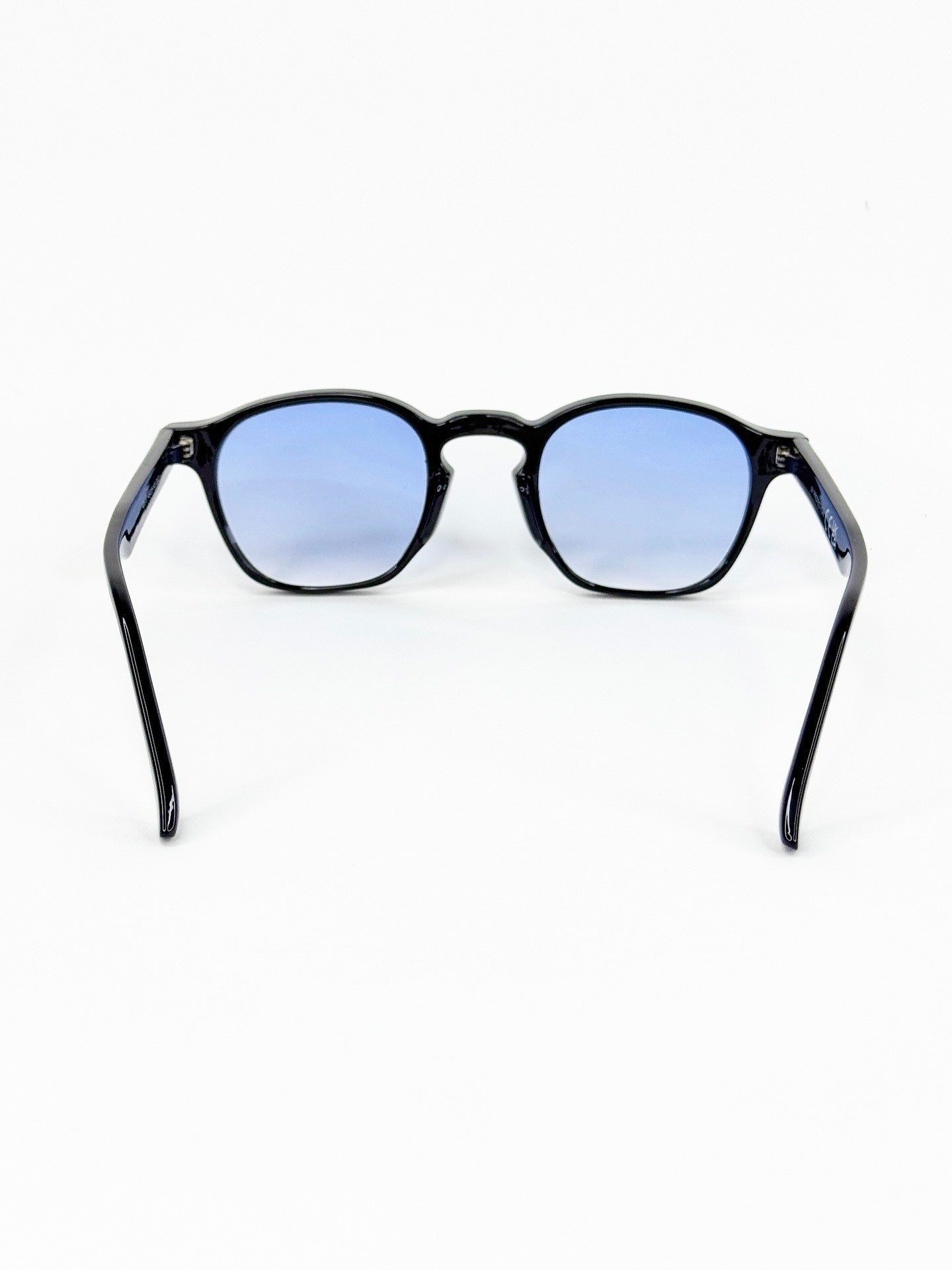 Collection tendance – Monture carrée rétro et verres colorés