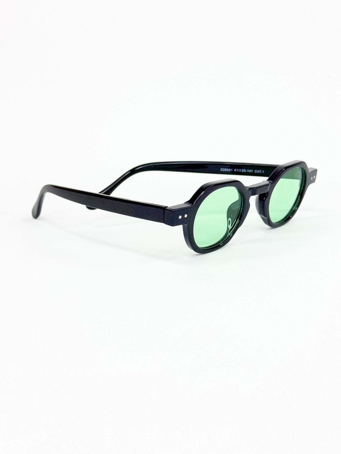 Collection géométrique – Lunettes ovales au design audacieux et coloré