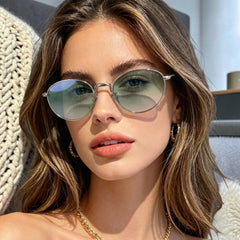 Lunettes de Soleil Femme Round-Oval – Sage Green Edition