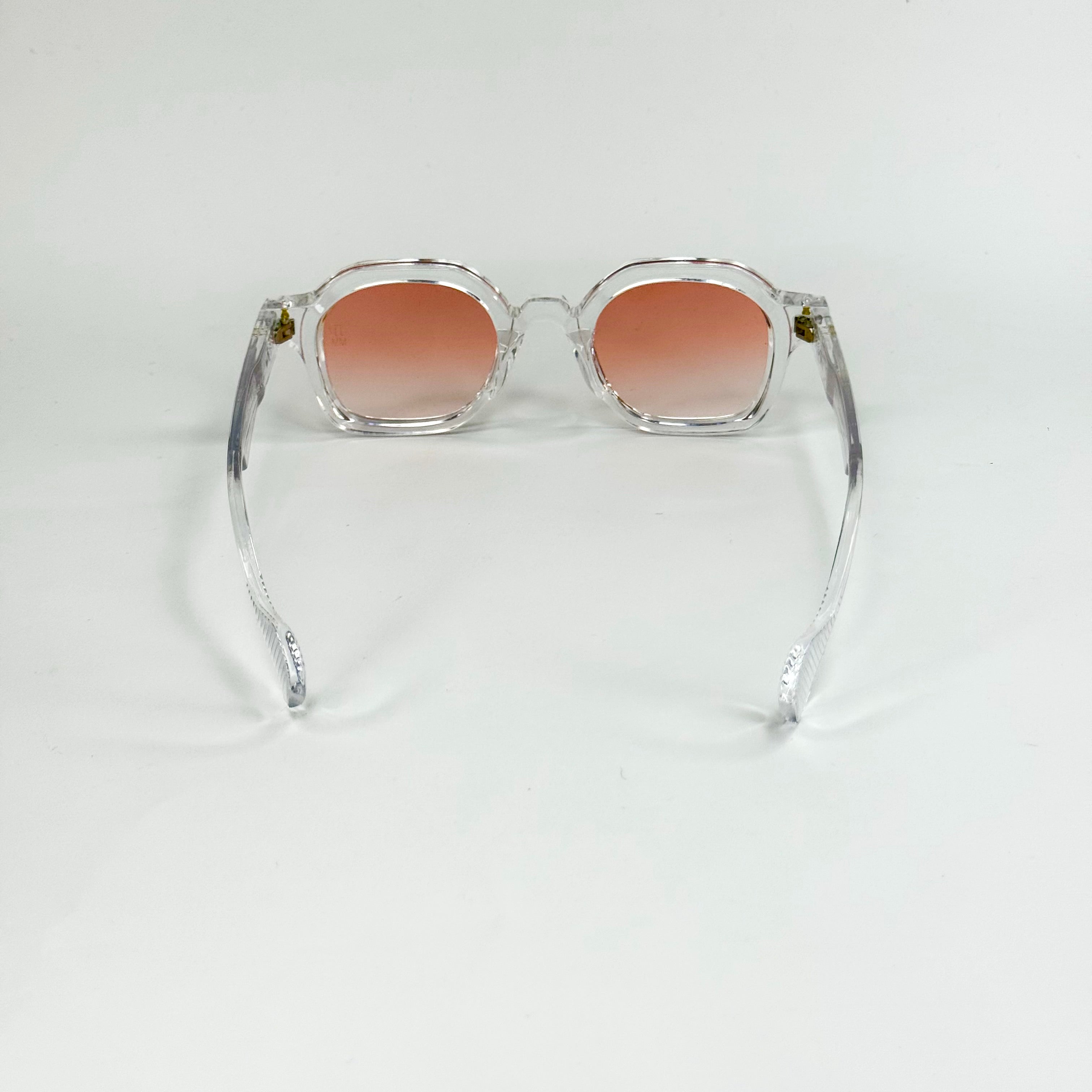 🕶 Lunettes solaires – Monture transparente, style affirmé