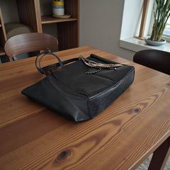 Tote Noir – Cuir Premium & Coupe Structurée