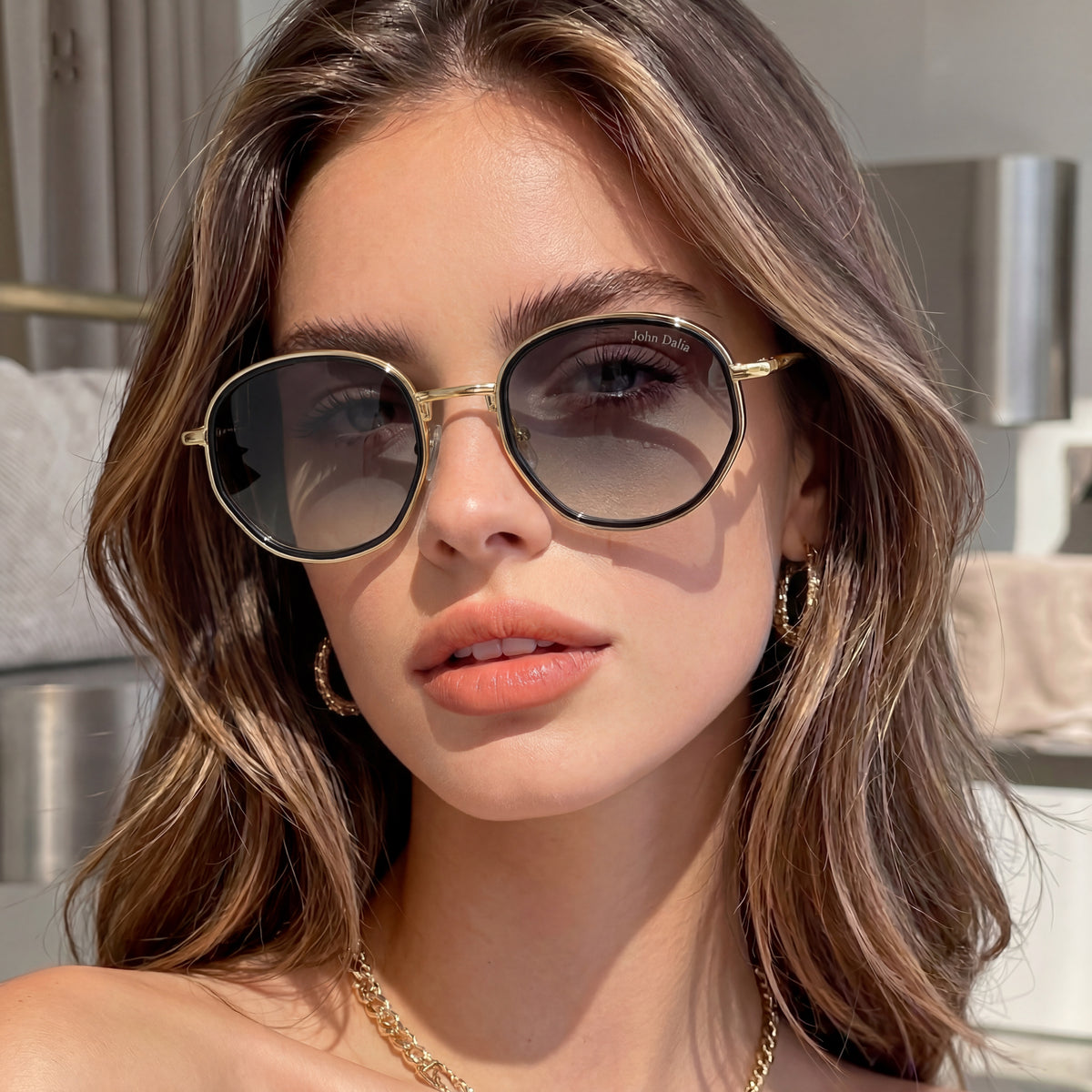 Velvet Shadow UV400 – Lunettes Femme