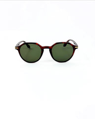 Collection Solaires Iconiques – Style et Protection au Quotidien
