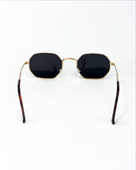 Lunettes de soleil octogonales à monture dorée – Élégance géométrique